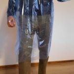 CAPAS DE PROTECCIÓN DESECHABLES DE POLIETILENO-PREPICADAS PARA UN FACIL RETIRO